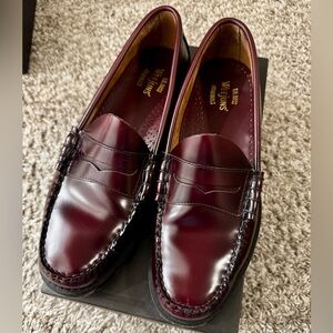 G.H. Bass & Co. Wine color Loafers